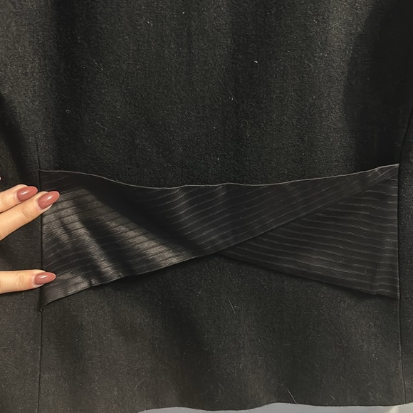 VALERIE DUMAINE Black Wool Blend Tuxedo Blazer with Satin Trim size sm/m - Picture 8 of 8